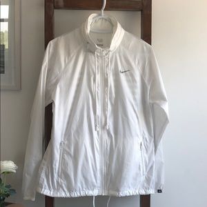 Women’s Nike windbreaker Size M